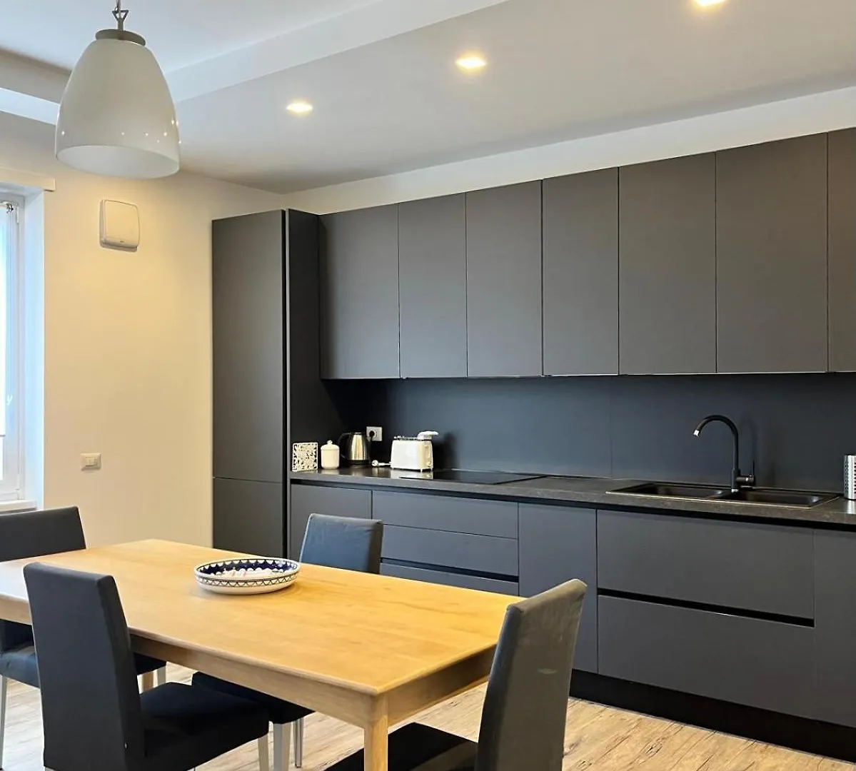 Apartment On The Square Rome Italie
