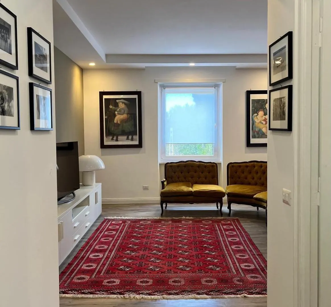 Apartment On The Square Rome Italie